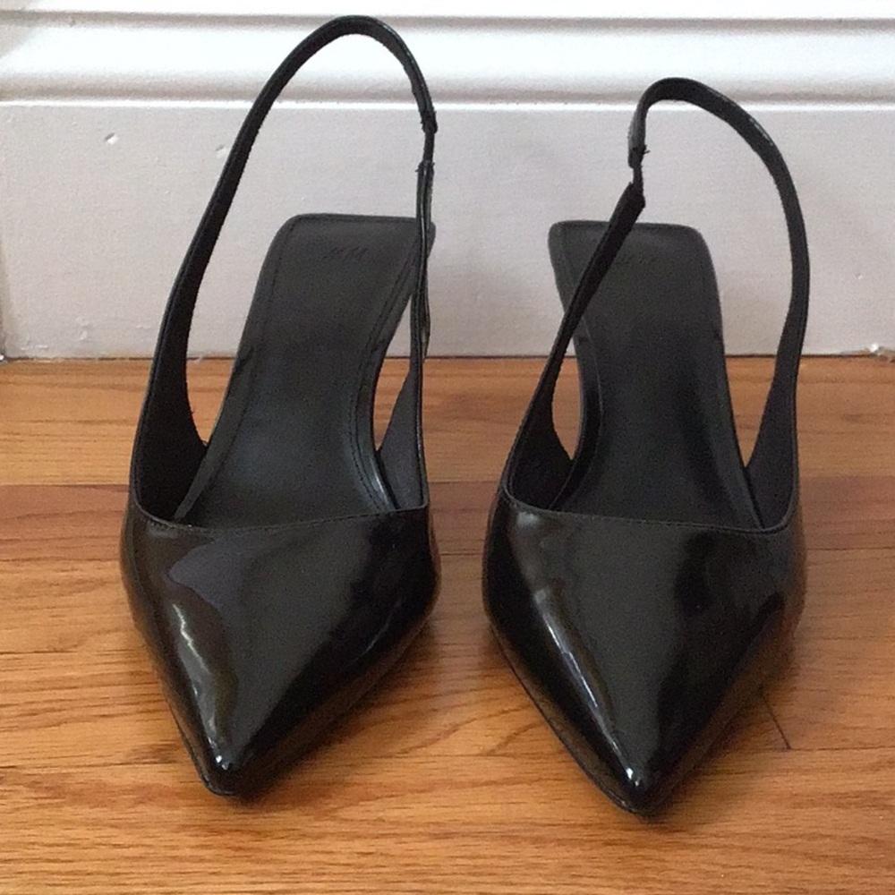H&M black patent pointy sling back shoes